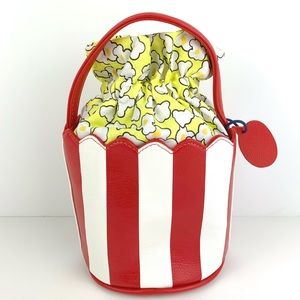 Cat & Jack Accessories - Cat & Jack “what’s poppin “ Popcorn Handbag Cat & Jack Accessories - Cat & Jack “what’s poppin “ Popcorn Handbag